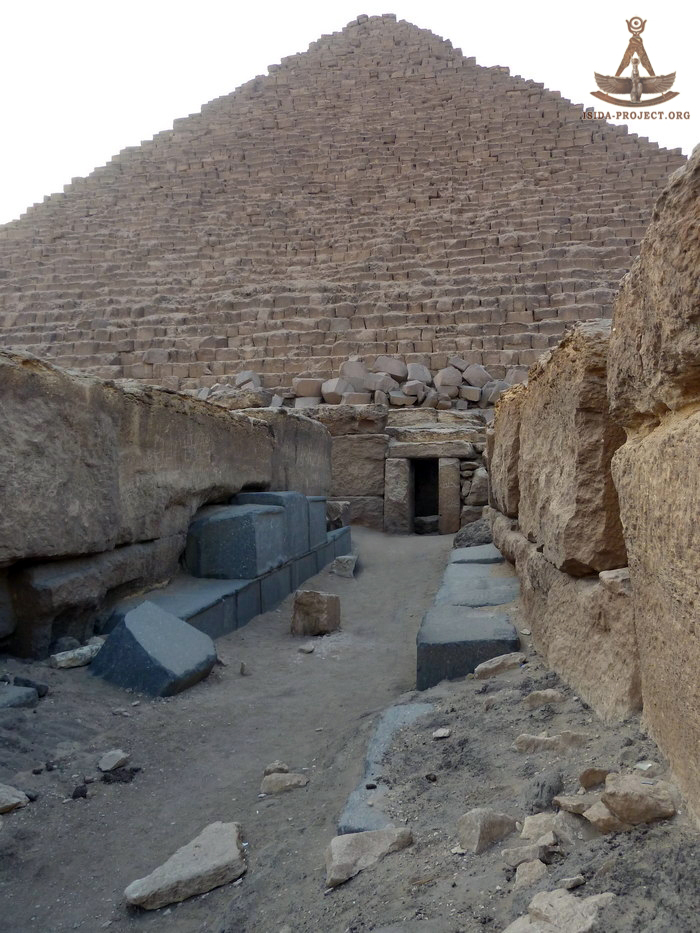 Как выглядит египетская пирамида внутри